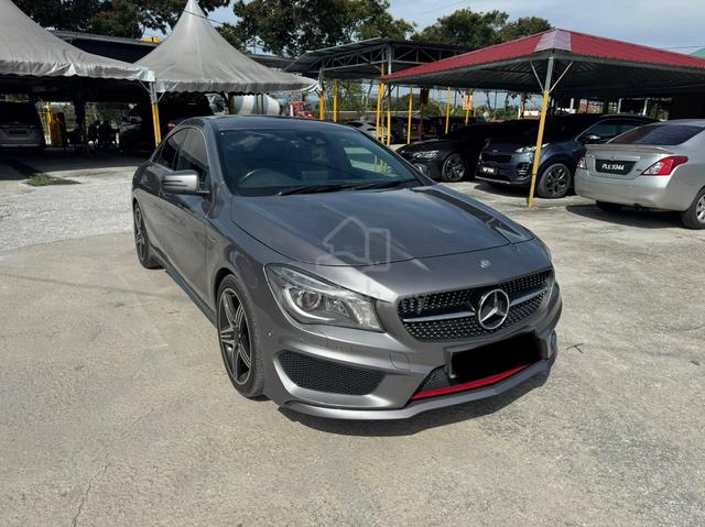 2016 Mercedes Benz CLA250 4 MATIC 2.0(LOAN KEDAI) - 2