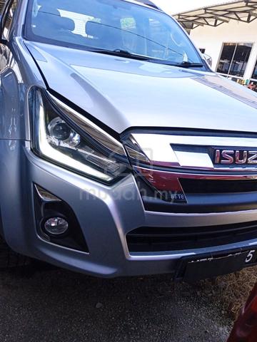 1 owner low mileage 65km only - 1
