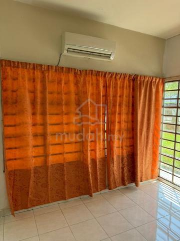 Rumah Semi D 2 Tingkat, Taman Tasik Semenyih 1