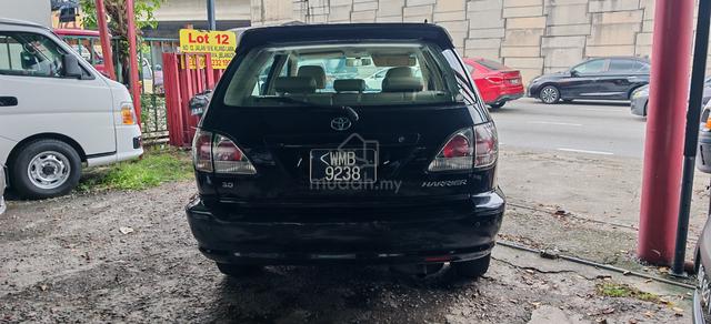Toyota Harrier 3.0 (A) Leather seat Acc Free - 3
