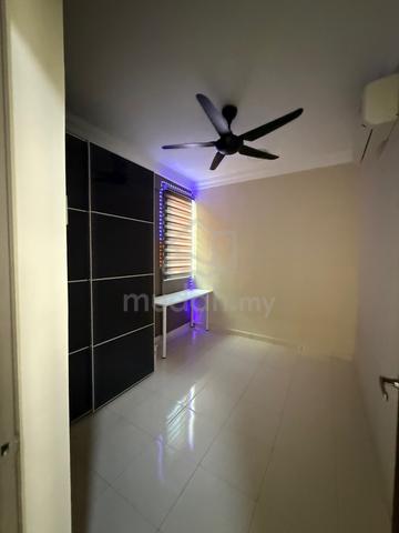 The Rise Collection 2 room for rent 1