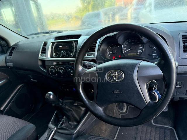 Toyota HILUX 2.5 G VNT DOUBLE CAB (M) Boleh Loan - 5