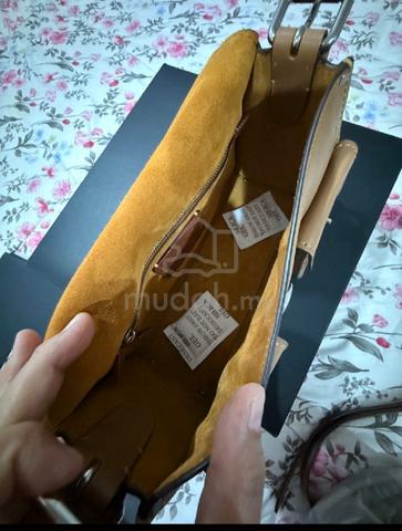 Coach Cargo Turnlock Soft Tabby Bag - photo 5 of 6