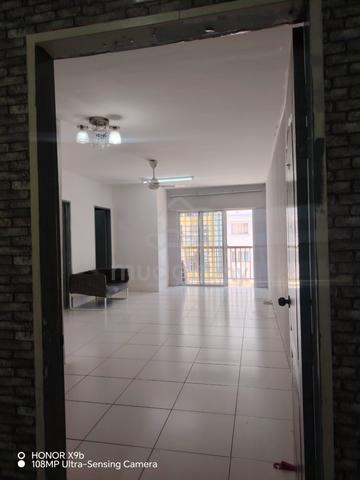Lakeview Apartments 1