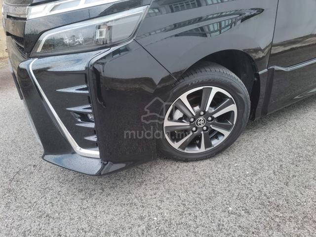 2019 Toyota VOXY 2.0 ZS KIRAMEKI II (A) - 2