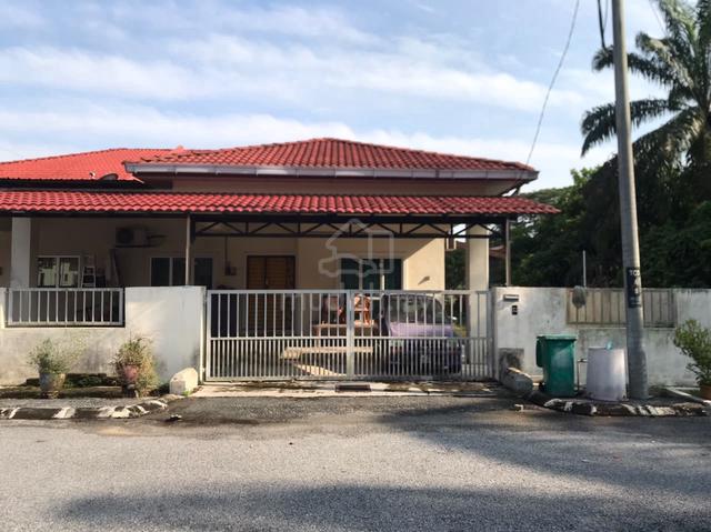 Rumah Semi D Corner Lot Untuk Dijual Di Chenderong Balai Teluk Intan 1