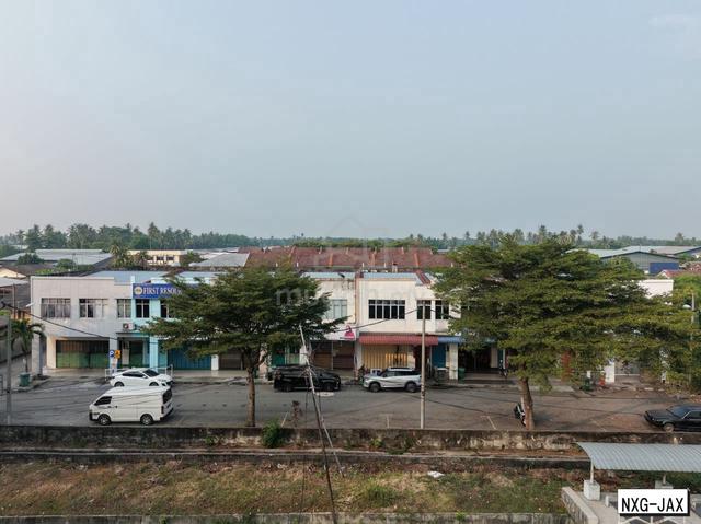 For sale Jalan Kapar Batu 5 Sementa Klang Double Storey Shoplot 1