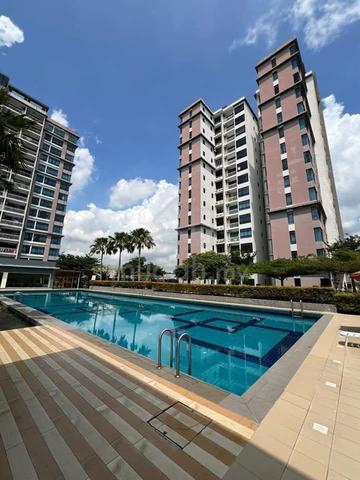 Seri Austin Residence Luxury Apartment 1