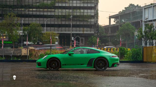 2022 Porsche 911 (992) 3.0 CARRERA - 2