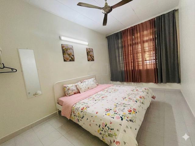 Bilik Master Untuk Disewa - Balik Pulau 1