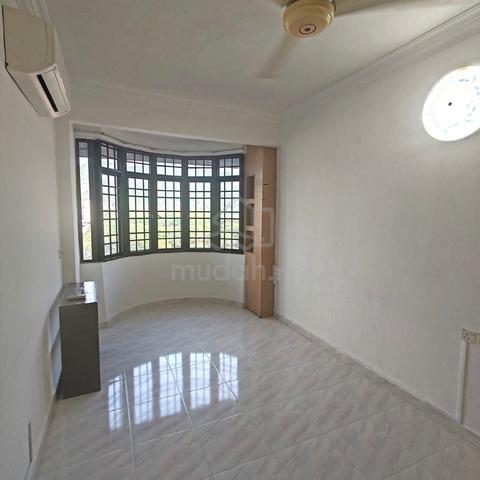 Desa Permata Amethyst Block 11 1