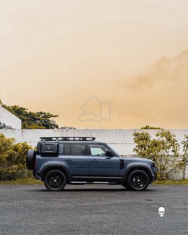 2020 Land Rover Defender D110 P400 3.0L SE - 4