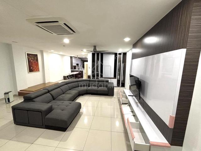 Taman Denai Puchong 3 Storey 5r6B Fully Furnished For Rent 1