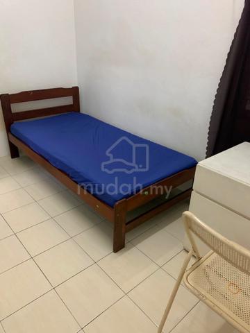 Bilik Single Lelaki Dataran Otomobil Seksyen 15 Shah Alam 1
