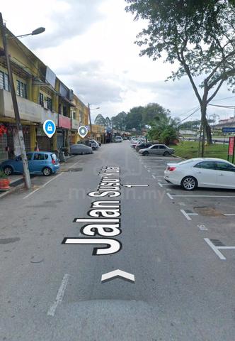 Taman Molek - 1 Storey Shop For Rent 1