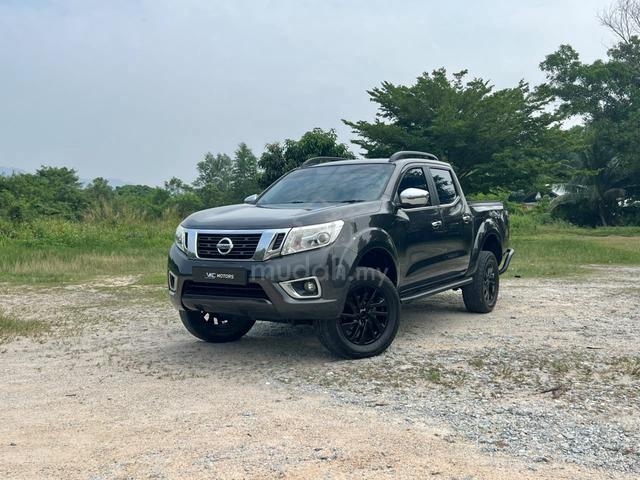 2017 Nissan NAVARA 2.5 VL 4x4 (A) Rear Bull Bar - 1