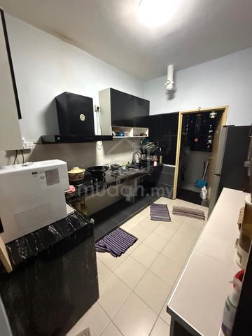 Larkin Idaman Apartment 1