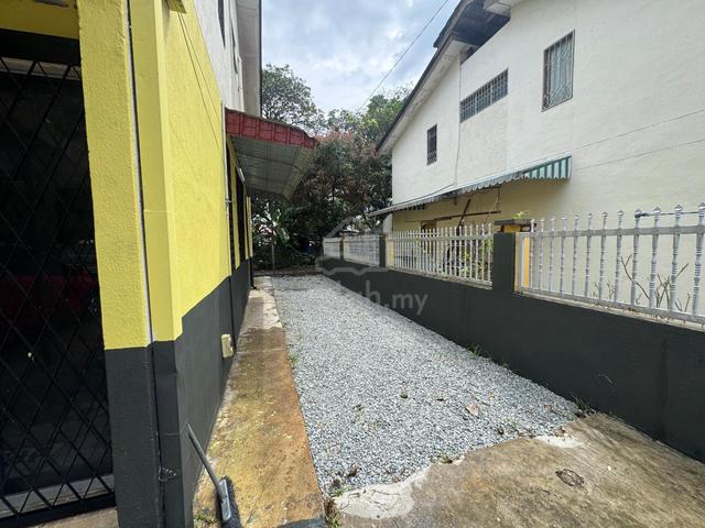 End lot 26x65 Tmn Sri Rampai, Wangsa Maju Side land 10ft Facing garden 1