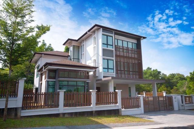 2/3-storey BUNGALOW, Subang Bestari (AMBER) / COMPLETED 1