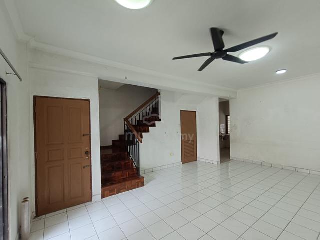 LANDED|PERMAS JAYA|20x70|EASY to CIQ |CHEAPEST Johor Bahru For SALE 1