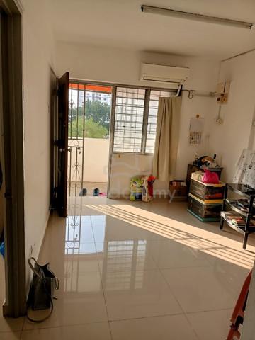 Macallum Street Ghaut PDC Flat 1