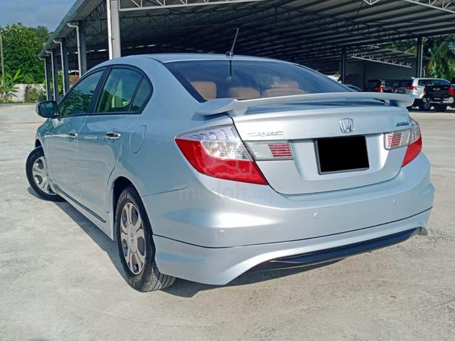 Honda CIVIC 1.5 (A)  (HYBRID) - 4