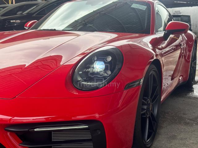LOW MILEAGE (5K) 2022 Porsche 911 3.0 CARRERA GTS - 5