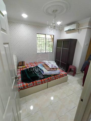 Permai Lake View Apartment 5