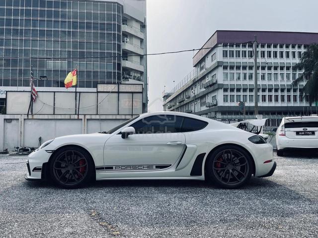 2021 Porsche CAYMAN 4.0 718 GT4 (AT) - 4