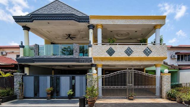 [ RENOVATED ] 2 Sty Terrace Taman Dato Hormat Teluk Panglima Garang 1