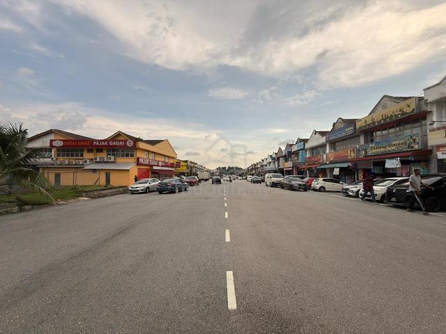 Jalan Kebudayaan 6   ▪️ Shoplot 1