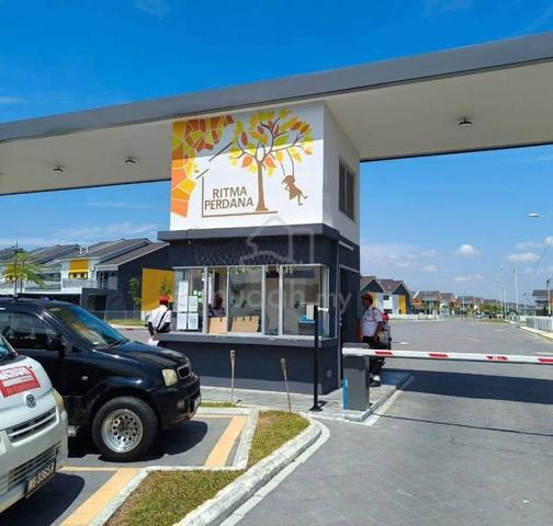 Corner Lot | 2 STOREY TERRACE HOUSE RITMA PERDANA PUNCAK ALAM 1