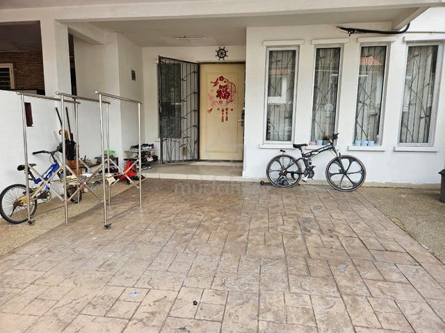Great Location 1