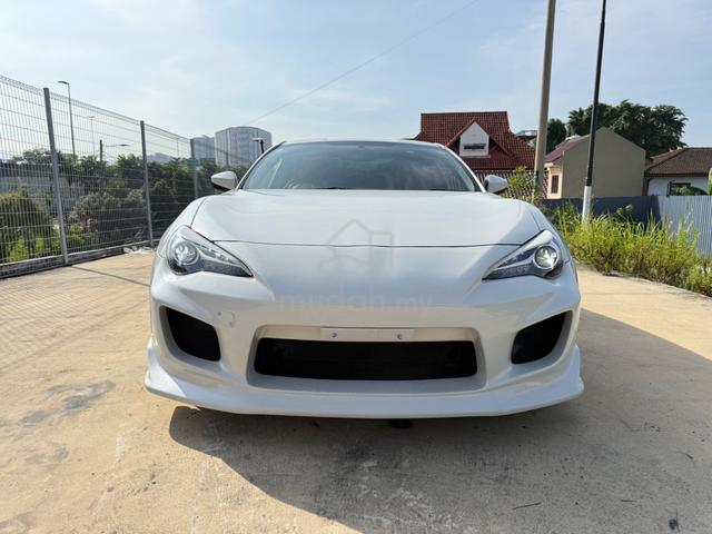 2021 Toyota 86 MANUAL 2.0L,Body kit,18rim,Muffler - 2