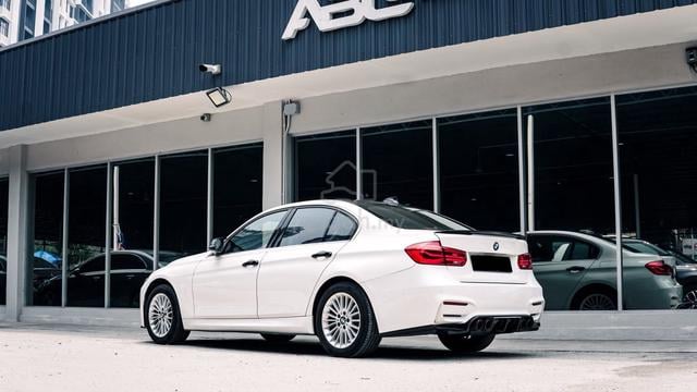Bmw 318i 1.5 F30 F.LIFT CONVERT M3 AKRAPOVIC 2019 - 2