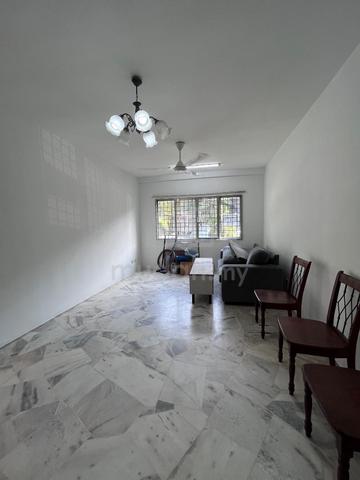 Putra Permai Block C 1