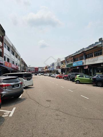 FOR SALE🔥🏡3 Storey Shoplot @ Johor Jaya 1