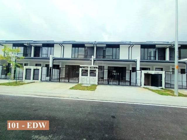 Bandar Bukit Raja Nadira 20x75 4B4R Brand New Unit - FOR SALE 1
