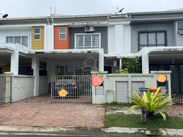 Seremban 2 heights sakura 22x70 Double sty terrace unblock view 1