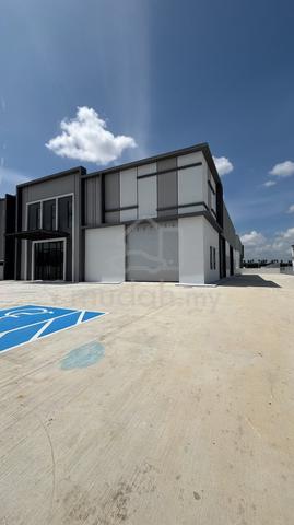 Eco Business Park 1 Semi-D factory For Rent 1