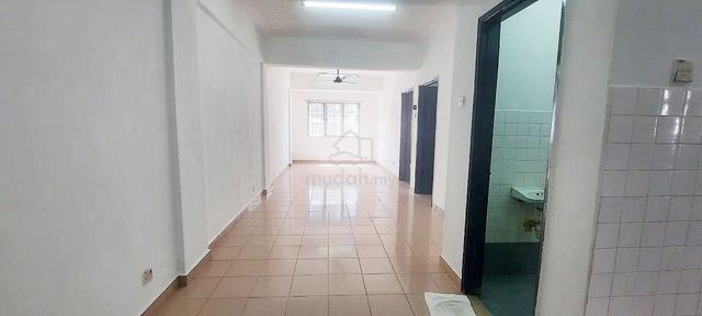 Desa Tun Razak Apartment 1
