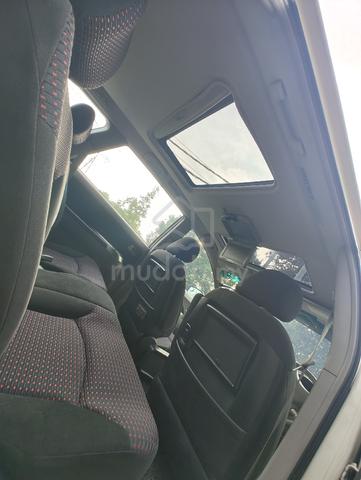 2005 Mitsubishi GRANDIS 2.4 LUXURY (A) - 5