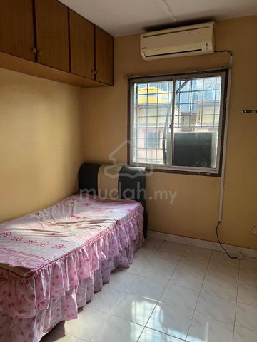 Putra Ria Apartment 1