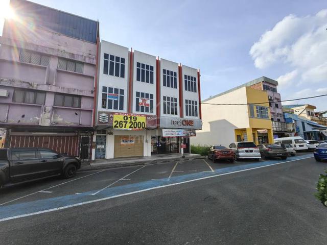 3sty Shop 20x80 Freehold Jalan Besar Bandar Lama Jerantut 1