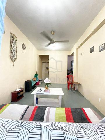 Megah Villa Apartments 1