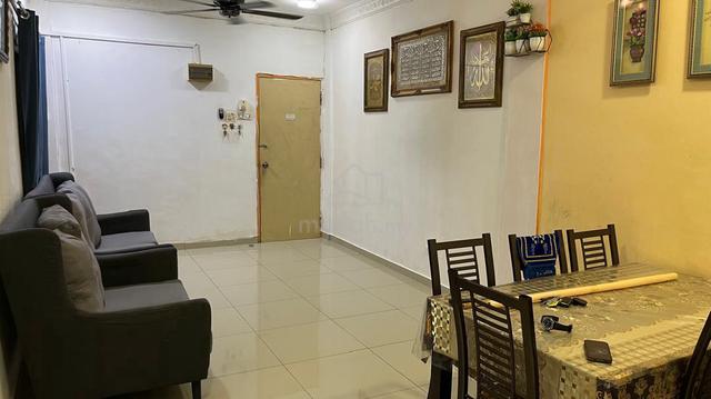 Pangsapuri Puchong Utama Court 2 1