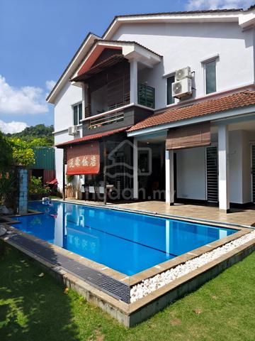 Luxury Bungalow with Private Swimming Pool for Sale , Balik Pulau . 1
