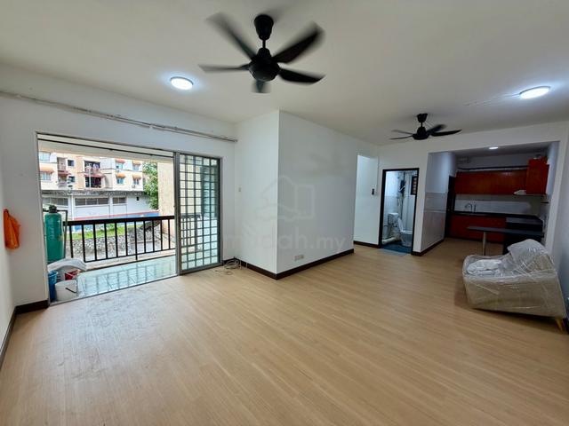 Apartment Indah 1