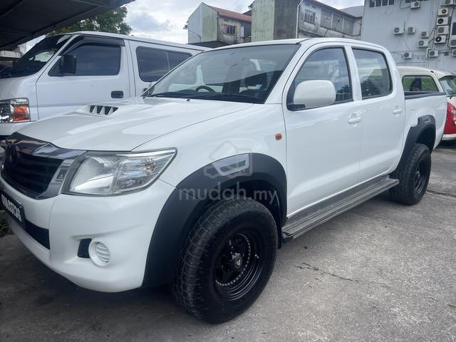 2013 Toyota HILUX 2.5 G VNT (M) - 4