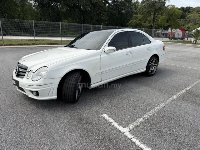 Merceder w211 e240 v6 amg bodykit - 2